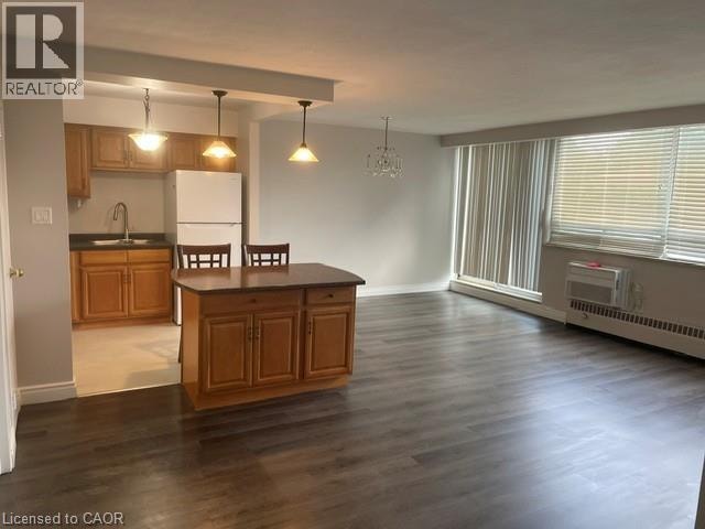 24 MIDLAND Drive Unit# 104 Kitchener, Ontario 4