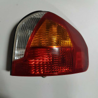 2001 2002 2003 2004 hyundai santa fe right passenger tail light