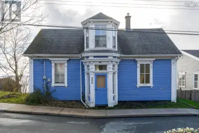 A RARE FIND !! This detached home built in 1827 boasts one of the most coveted views in all of UNESC...