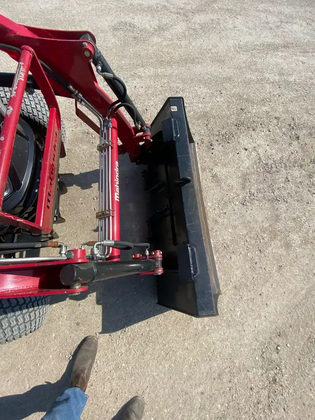 2017 Mahindra 22 HST in Farming Equipment in Winnipeg - Image 6