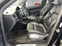 Fiche de commande : Macan GTS 1N3Direction assistée Plus 2TNoir de jais métallisé 3S5Barres de toit... (image 9)