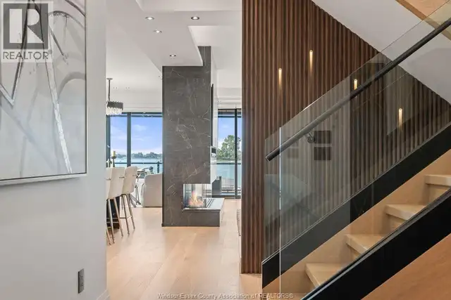 8720 RIVERSIDE DRIVE East Windsor, Ontario in Houses for Sale in Windsor Region - Image 13