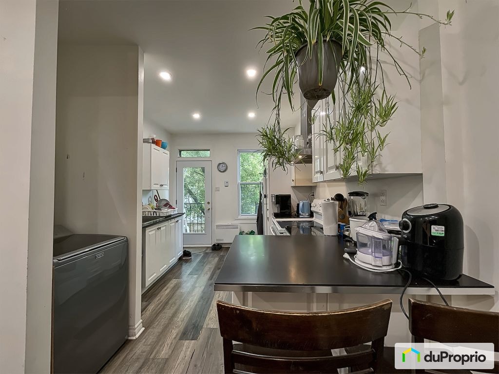 2e avenue — photo 3