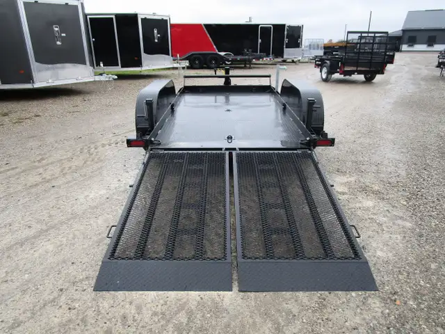 2026 Canada Trailers Low Incline Scissor Lift Trailer 15,120 lbs ...
