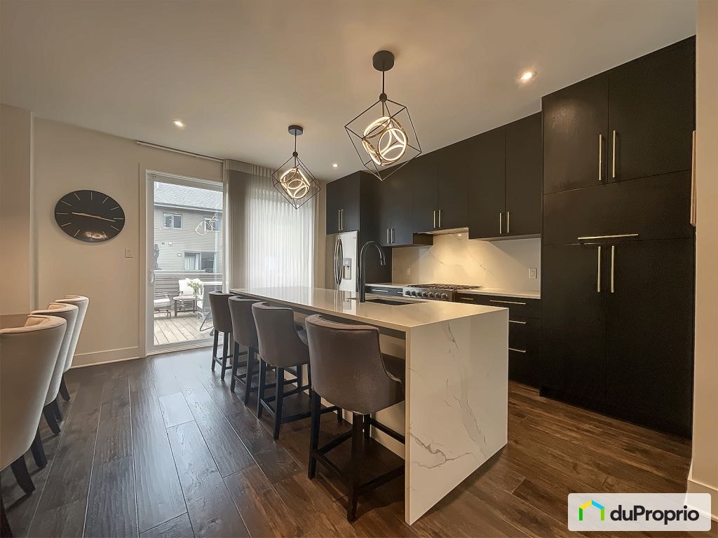 $749,900 - Townhouse for sale in Terrebonne (Lachenaie) — photo 3
