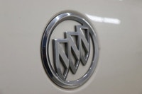 Lucerne CXL ... Engine: Gas/Ethanol V6 3.9L/238 Other Equipment 3.9L SFI VVT V6 FLEX FUEL ENGINE (ST... (image 7)