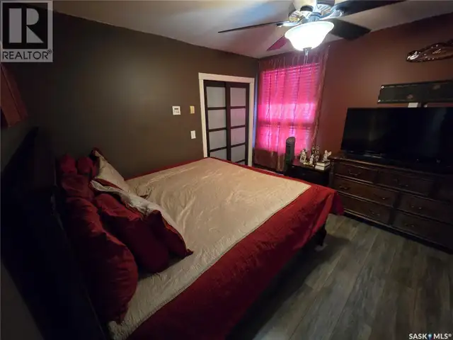 2 Prairie AVENUE Weyburn, Saskatchewan in Houses for Sale in Regina - Image 23