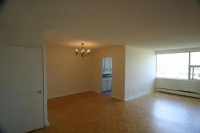 One Month FREE! Two Bedroom Apt.- Perfect location