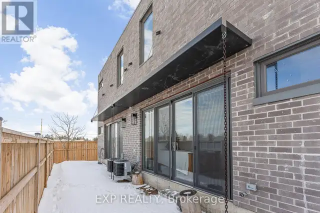 30 - 65 SUMMERSIDES MEWS Pelham (Fonthill), Ontario in Condos for Sale in St. Catharines - Image 26