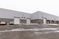 ENTREPÔT À LOUER À LAVAL - 2457PI2 Contactez François au 438-806-9379 pour réserver votre espace com... (image 6)