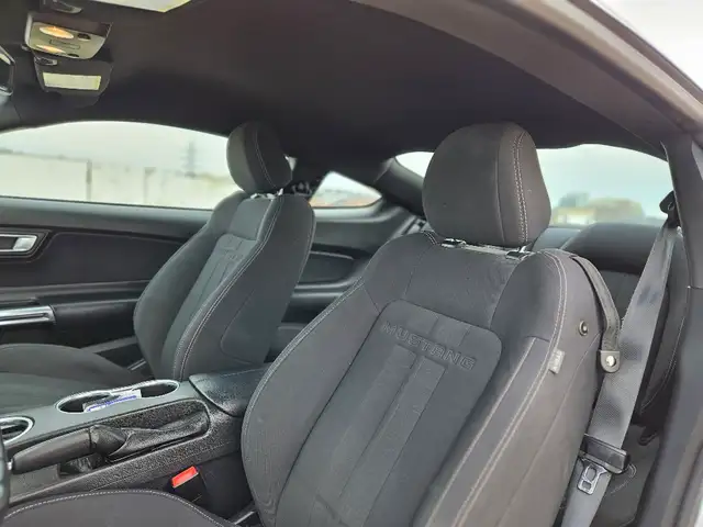 2020 Ford Mustang ECOBOOST FASTBACK-AUTOMATIC-NAVIGATION in Cars & Trucks in City of Toronto - Image 16