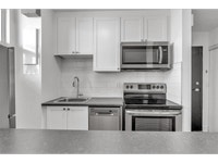 175 Park St: Fall Into Savings: Lease Now & Get 1 Month FREE on a 13-Month Lease! Open House: Thursd... (image 3)