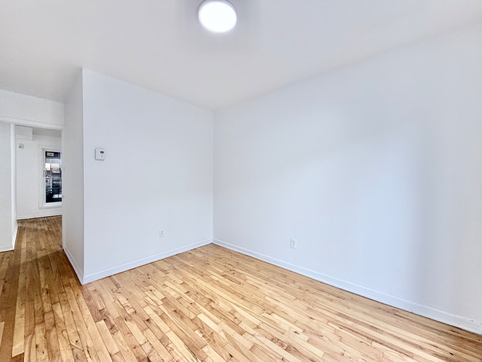 2 et demi à Villeray - Internet et électros inclus - Dispo 5