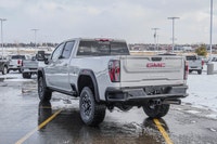 Welcome to Sherwood Buick GMC! This GMC Sierra 2500HD boasts a Turbocharged Diesel V8 6.6L/ engine p... (image 5)