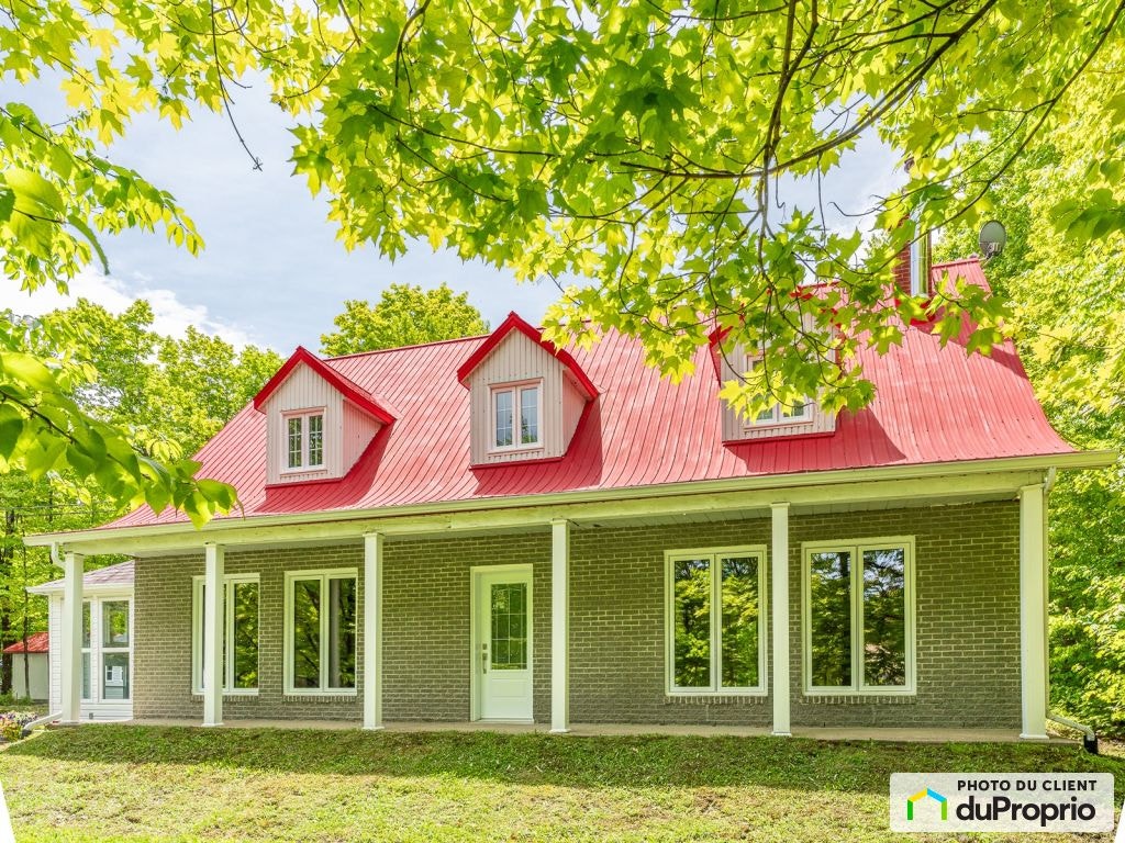$615,000 - 1 1/2 Storey for sale in Ste-Catherine-de-la-JC — photo 3