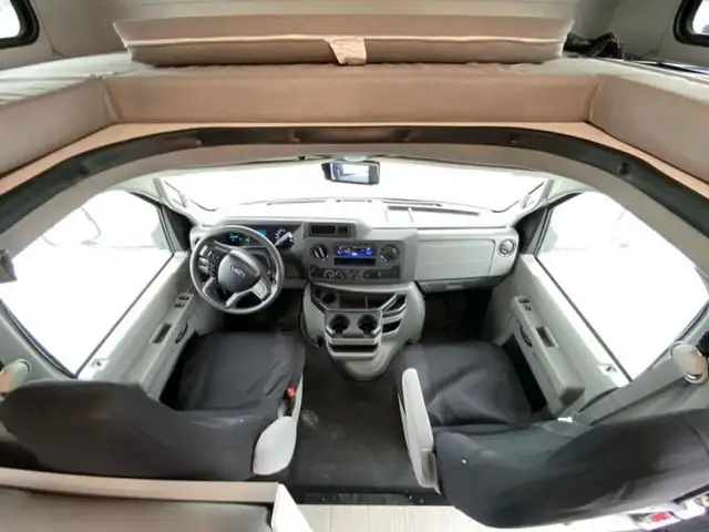 2023 EAST TO WEST Entrada 2200S in RVs & Motorhomes in Bedford - Image 24