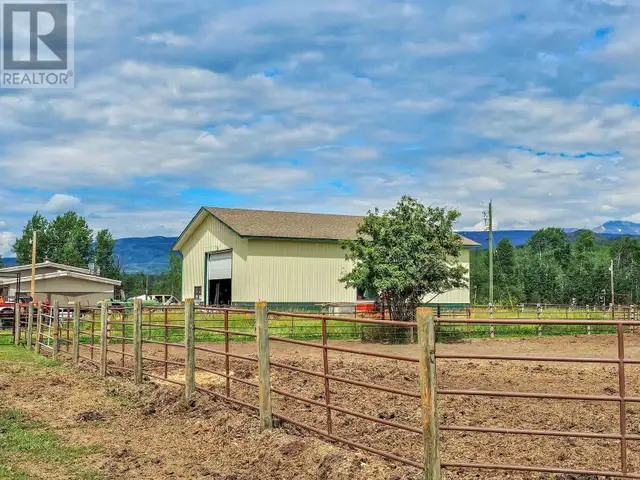 2805 DOHLER ROAD Smithers, British Columbia in Houses for Sale in Smithers - Image 37