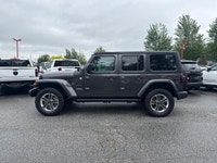 RADIO: UCONNECT 4C NAV W/8.4 DISPLAY,TRAC-LOK LIMITED-SLIP REAR DIFFERENTIAL,UCONNECT 4C NAV & SOUND... (image 3)