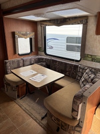 Used family bunk model trailer! The front bedroom features the highly sought after walk around bed a... (image 9)