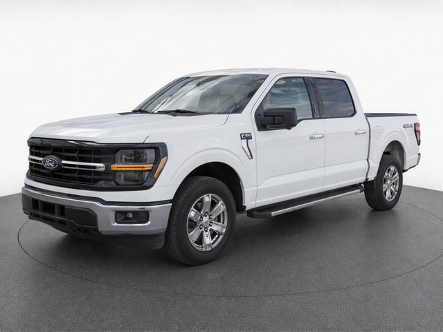2024 Ford F-150 XLT CREW CAB 4X4 XLT TRIM