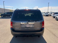 2015 Honda Pilot EX-L 4WD | 8-Passenger | 195,034 KM Backup Camera, Leather Seats, Heated Seats, Pow... (image 4)
