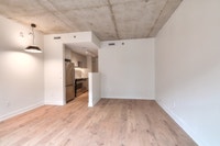 2.5 STUDIO Condo appartement LUXE à louer Old Port-Domo City of Montréal Greater Montréal Preview