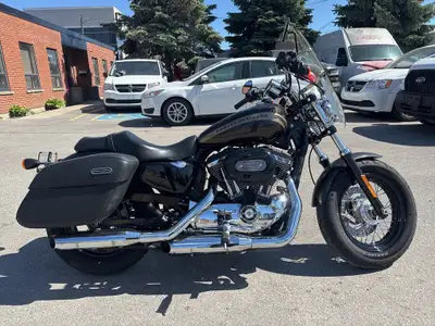 Check out this 2018 CANADIAN Harley-Davidson Sportster XL1200 with only 11,604kms. Be sure to follow...