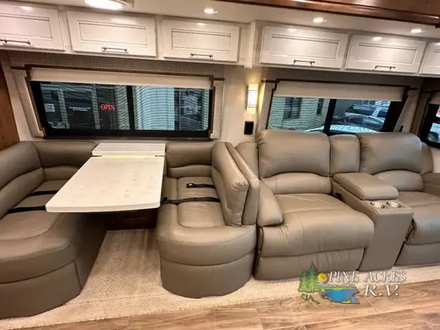 2022 Entegra Coach Aspire 44W 450 h.p. Diesel 11 K Miles in RVs & Motorhomes in Moncton - Image 27