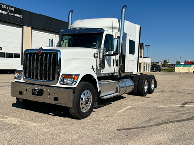 The All New 2026 International HX520 Tandem. Featuring the Cummins X15 565HP engine with 1850 torque...