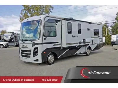Coachmen Pursuit 29XPS 2024 Classe A Ce magnifique VR mesure environ 31 pieds de longueur avec un lo...