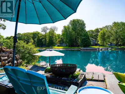 Rent monthly or seasonally. Currently rented to late August 2026. Wake up to water views. Walk to di...