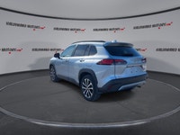 // ACCIDENT FREE!! // // SINGLE OWNER! // Meet the 2024 Toyota Corolla Cross XLE AWD, a smart compac... (image 5)