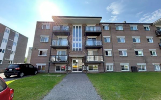 ✨ 5 1⁄2 à louer – Secteur Beauport (près du boul. Ste-Anne) ✨ Logement au goût du jour, moderne. Sta...