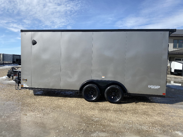 2025 Stealth 7.5' x 18' x 84" V-Nose Enclosed Trailer in Cargo & Utility Trailers in Regina - Image 2