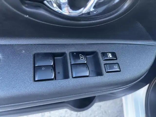 2019 Nissan Micra SV, Hatchback, Alloys, Back-Up Camera, in Cars & Trucks in St. Catharines - Image 12