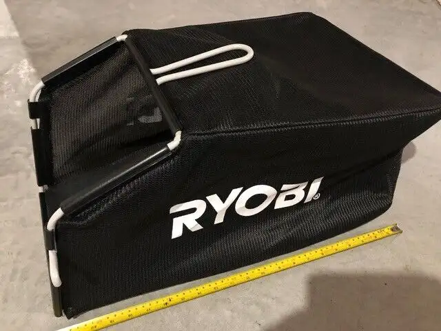 Ryobi lawnmower bag in Garage Doors & Openers in Oshawa / Durham Region - Image 3