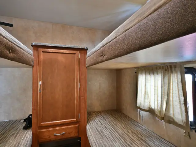 2010 Jayflight 29QBH in Travel Trailers & Campers in St. Albert - Image 13