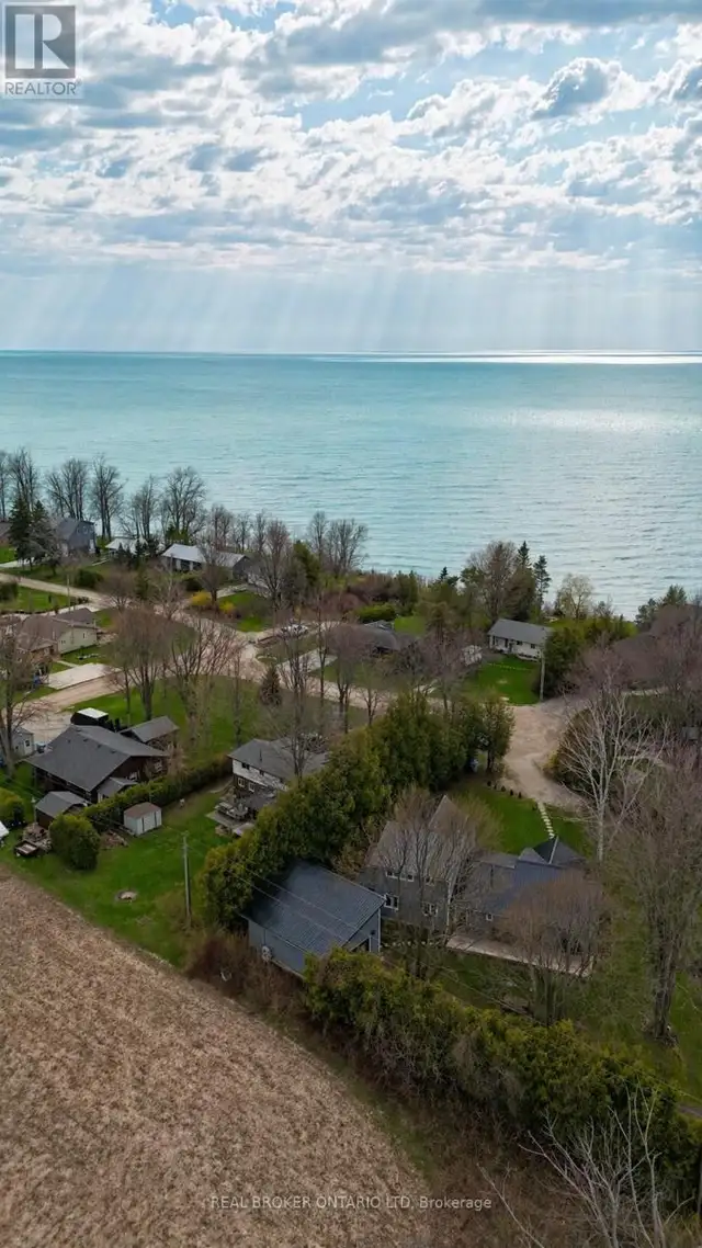 74652 TALBOT CRESCENT Bluewater (Stanley), Ontario in Houses for Sale in Grand Bend - Image 38