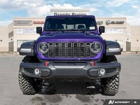 This Jeep Gladiator boasts a Regular Unleaded V-6 3.6 L/220 engine powering this Automatic transmiss... (image 8)