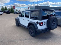 Don't wait, great deals and vehicles like this move fast! Visit Denham Chrysler Jeep Dodge RAM in Ll... (image 5)