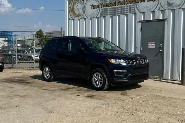 2018 Jeep Compass Sport 4WD in Cars & Trucks in Saskatoon - Image 5