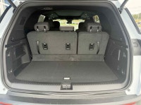 SUN AND WHEEL PACKAGE|POLAR WHITE TRICOAT|GRILLE, BLACK SURROUND WITH BLACK MESH Engine: 2.5L TURBO... (image 5)