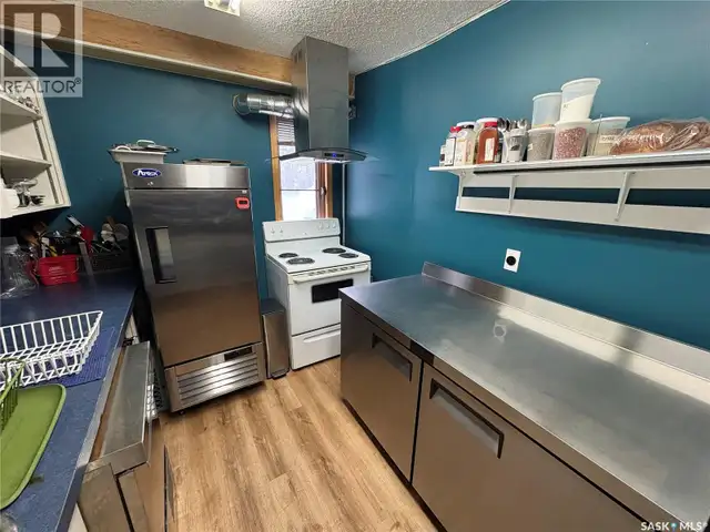 421 Main STREET S Foam Lake, Saskatchewan in Commercial & Office Space for Sale in Saskatoon - Image 5