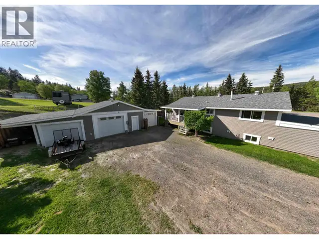 5665 HORSE LAKE ROAD 100 Mile House, British Columbia in Houses for Sale in 100 Mile House - Image 8