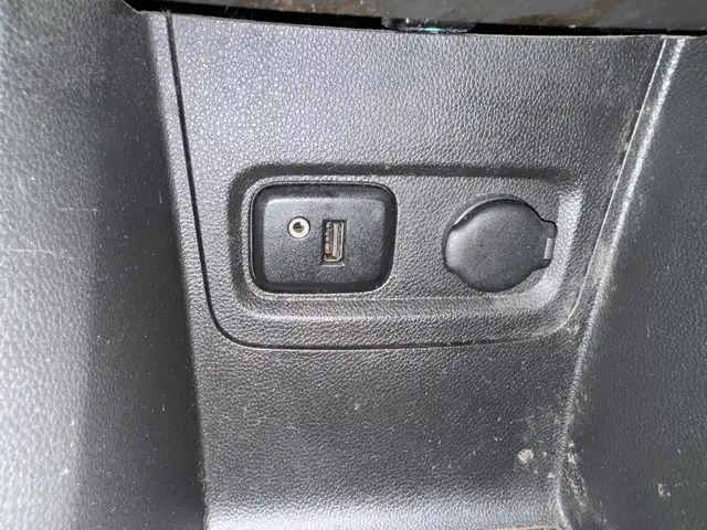 2017 Chevrolet Spark 5dr HB CVT LS in Cars & Trucks in Longueuil / South Shore - Image 26