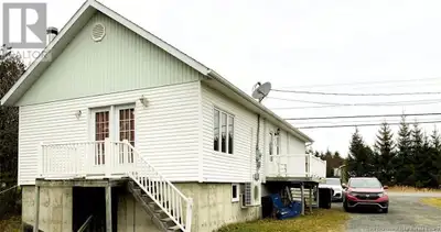 For quick possession! Let us introduce you to this lovely open-concept bungalow located in Siegas! A...