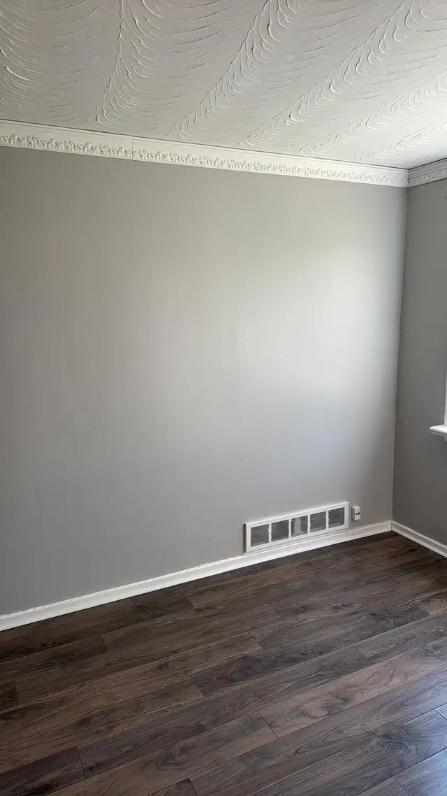 2-Bed Single Family Home in Sault Ste. Marie | In-Unit Laundry & in Long Term Rentals in Sault Ste. Marie - Image 14