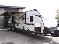 WAS: $33799 NOW: $32799 plus taxes and licensing fees2022 CrossRoads Volante 22BH | Sleeps 9 | King... (image 1)