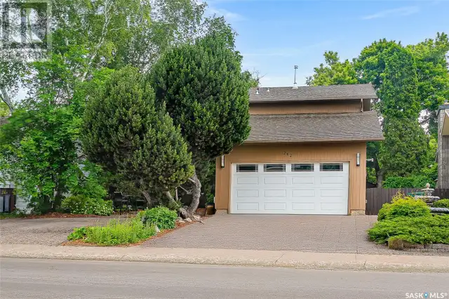 242 Dore CRESCENT Saskatoon, Saskatchewan628647580908821225