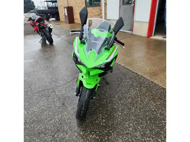 2025 Kawasaki Ninja 500 SE KRT Edition in Street, Cruisers & Choppers in Brantford - Image 11